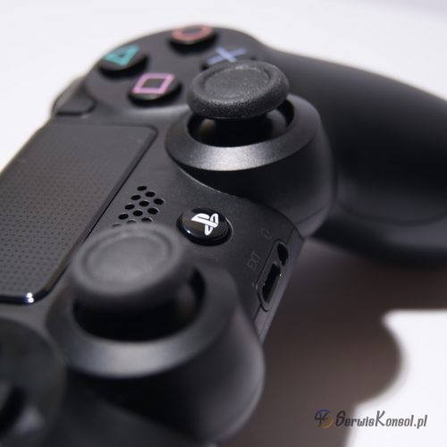 Wymiana analoga w padzie Sony Dualshock 4